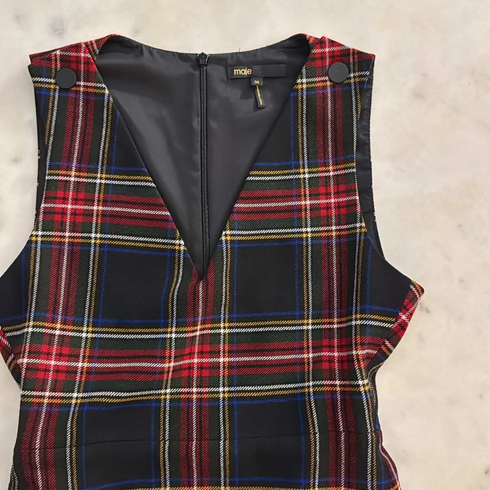 🎯 MAJE Iris Tartan Sleeveless Romper – Size 36 – Plaid V-Neck One-Piece 🎯 - Picture 3 of 3